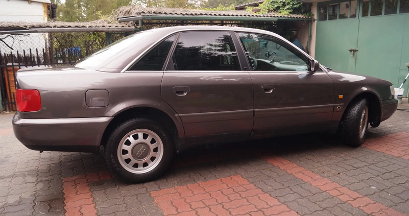 Audi A6 cena 18500 przebieg: 236900, rok produkcji 1996 z Siedlce małe 121
